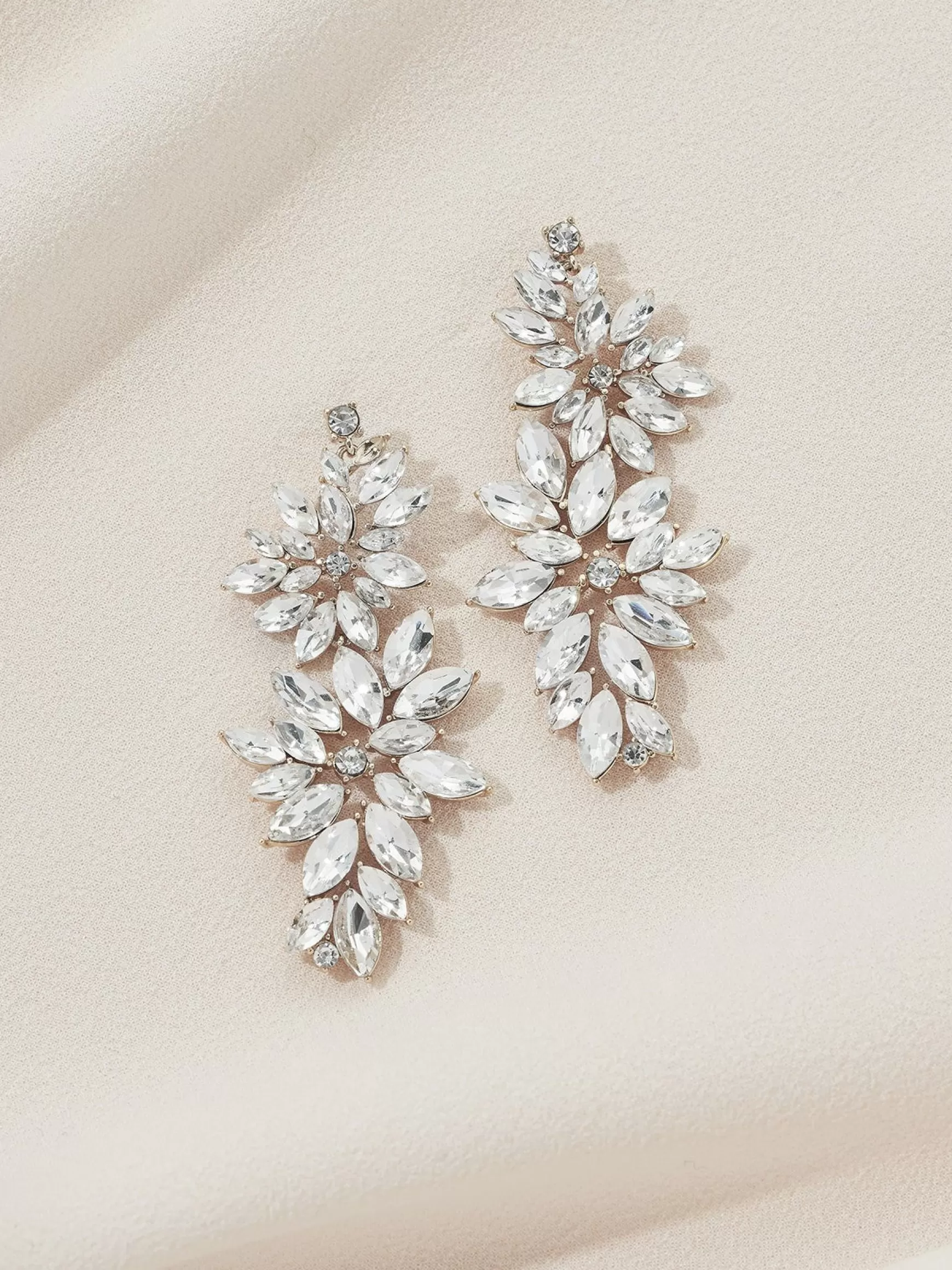 Outlet Flora Drops Statement Earrings