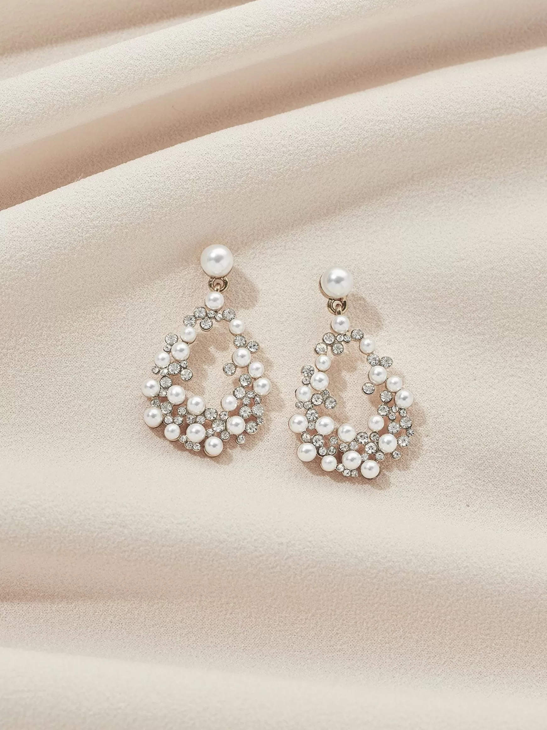 Fashion Mini Avery Earrings Statement Earrings