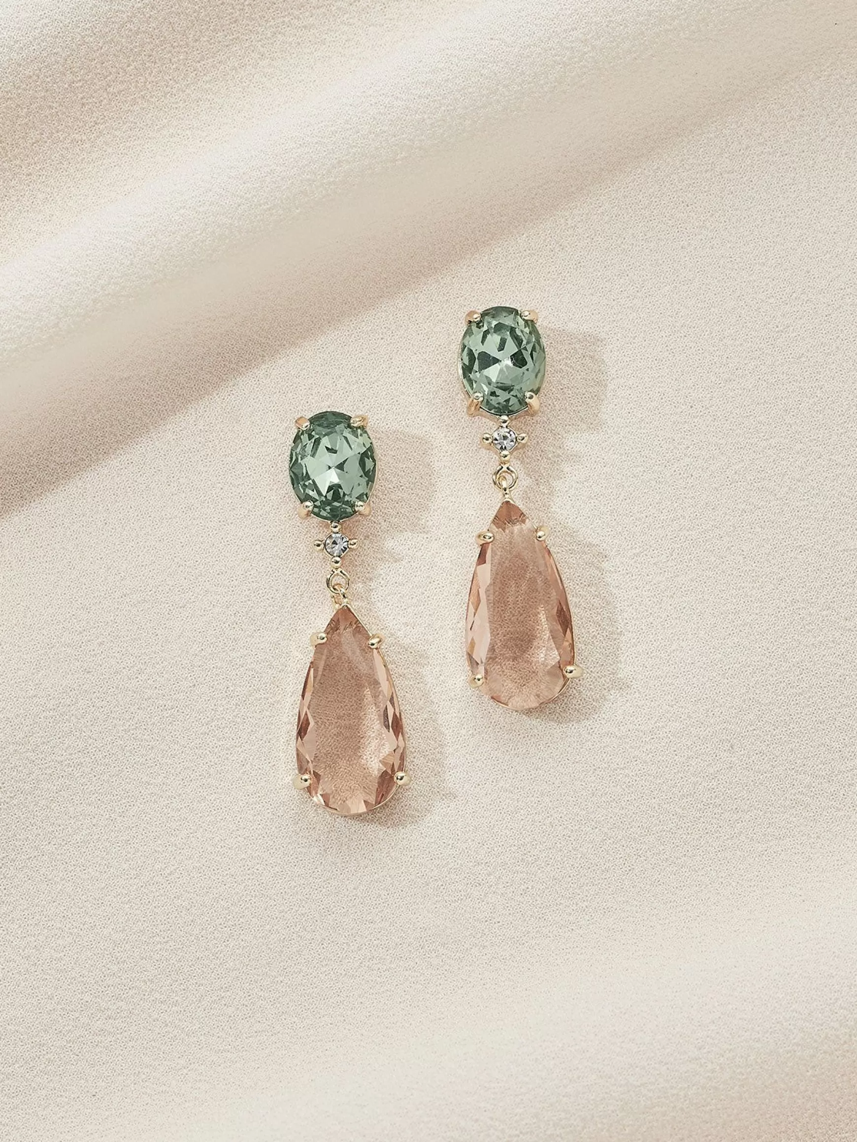 Hot Thea Drops Statement Earrings